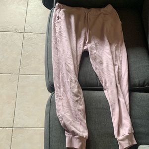 Cute pink joggers just for you!💕
